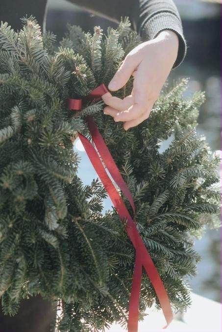 Branding photography of a holiday wreath in East Greenwich, Rhode Island